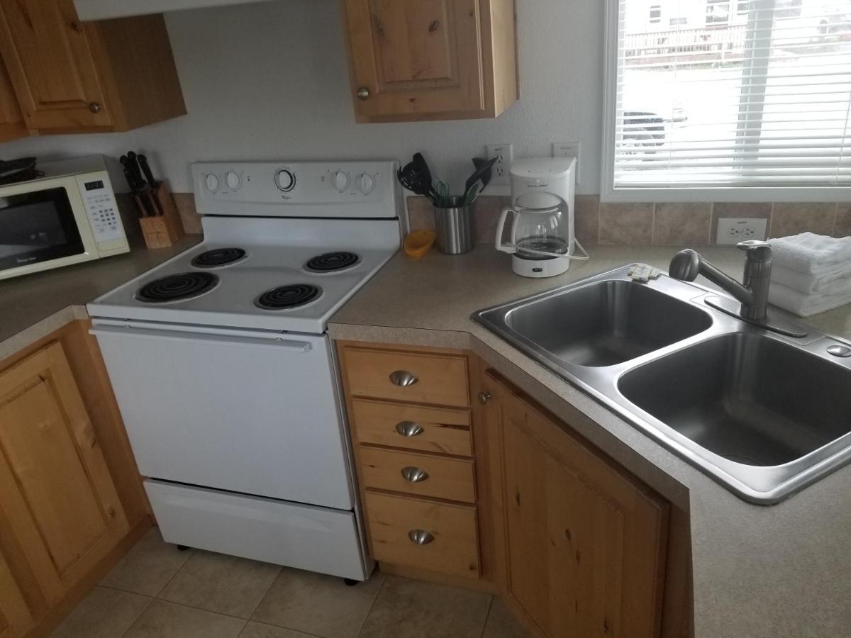 Paradise Cove Rv Resort & Marina Wheeler Bagian luar foto